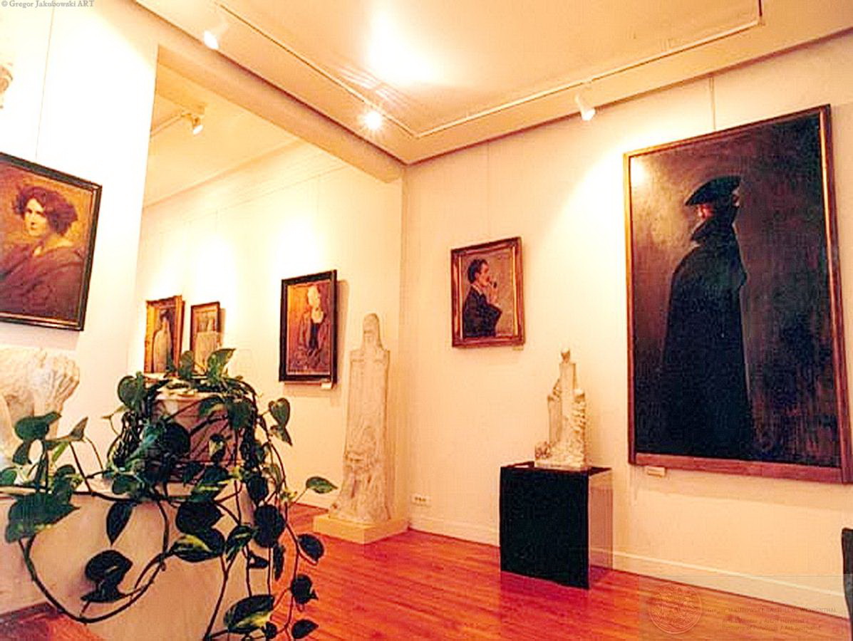 Arrangement of the BOLESLAS BIEGAS MUSEUM, 1994